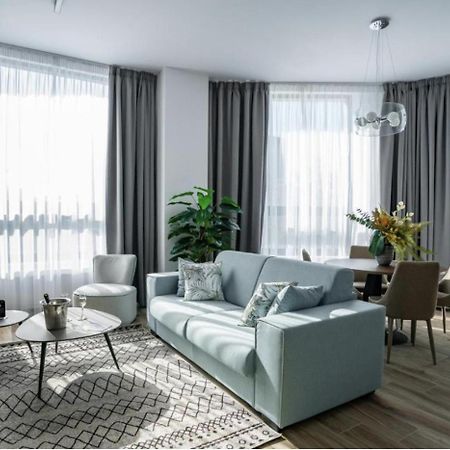 Novos Luxury Suites ブカレスト エクステリア 写真