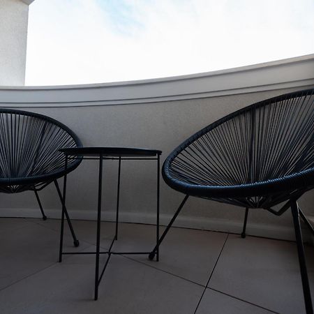 Novos Luxury Suites ブカレスト エクステリア 写真