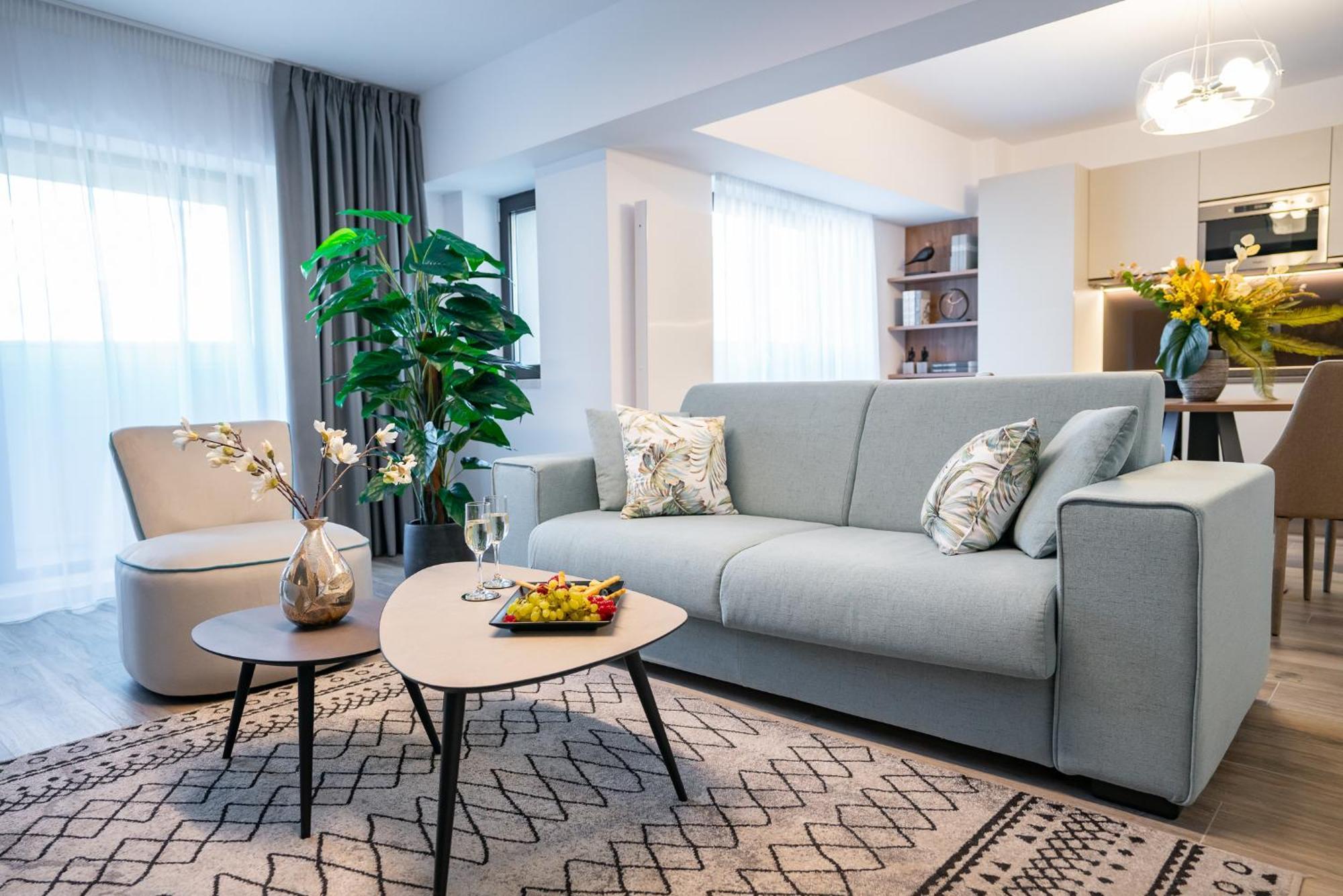 Novos Luxury Suites ブカレスト エクステリア 写真